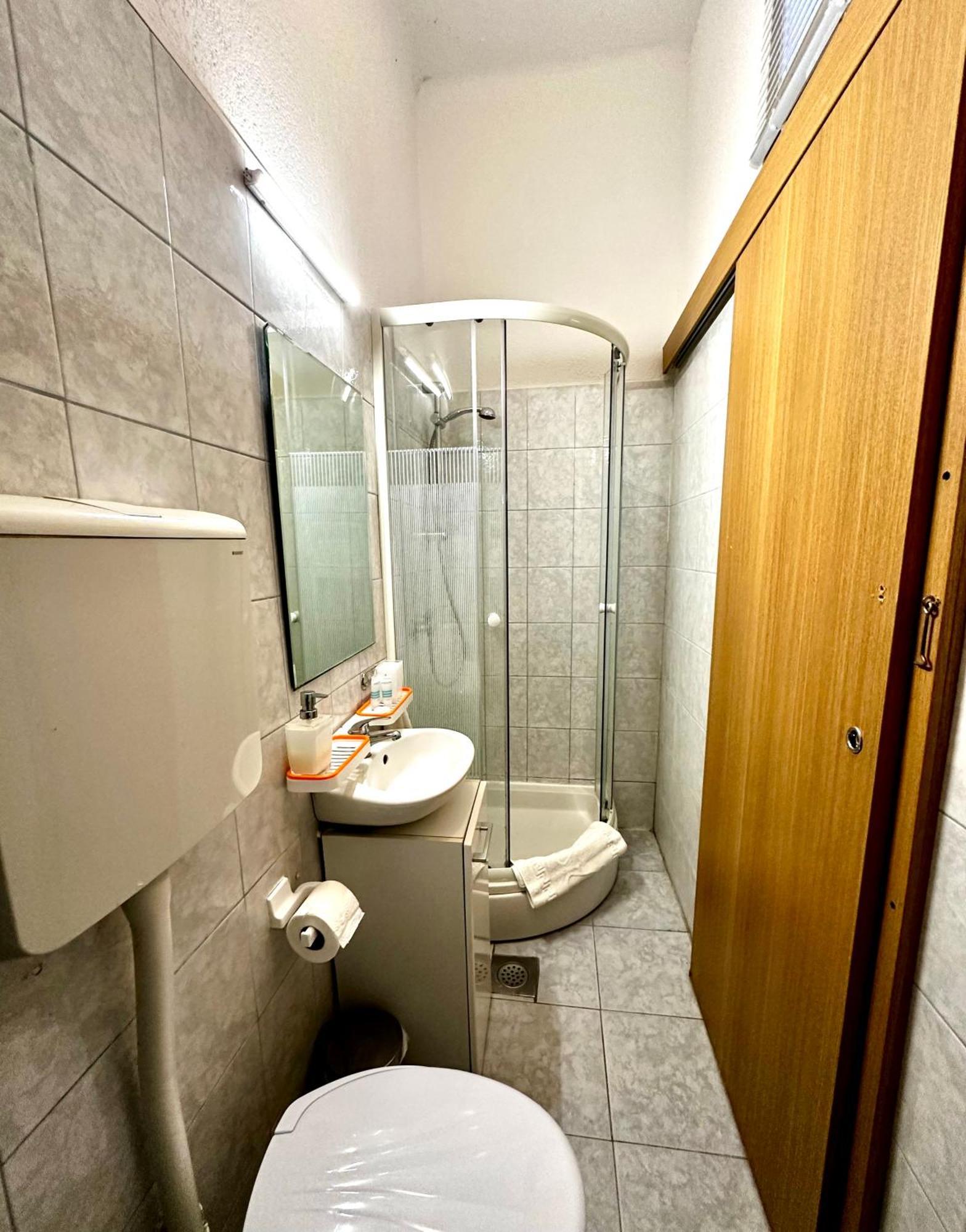 Two-Bedrooms Apartment With Balcony And Sea View,Near Old Town Dubrovnik Kültér fotó